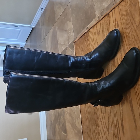 Born Tall Black Leather Riding Boots women's 7M - Picture 1 of 12
